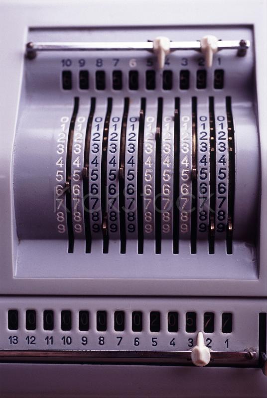 mechanical adding machine